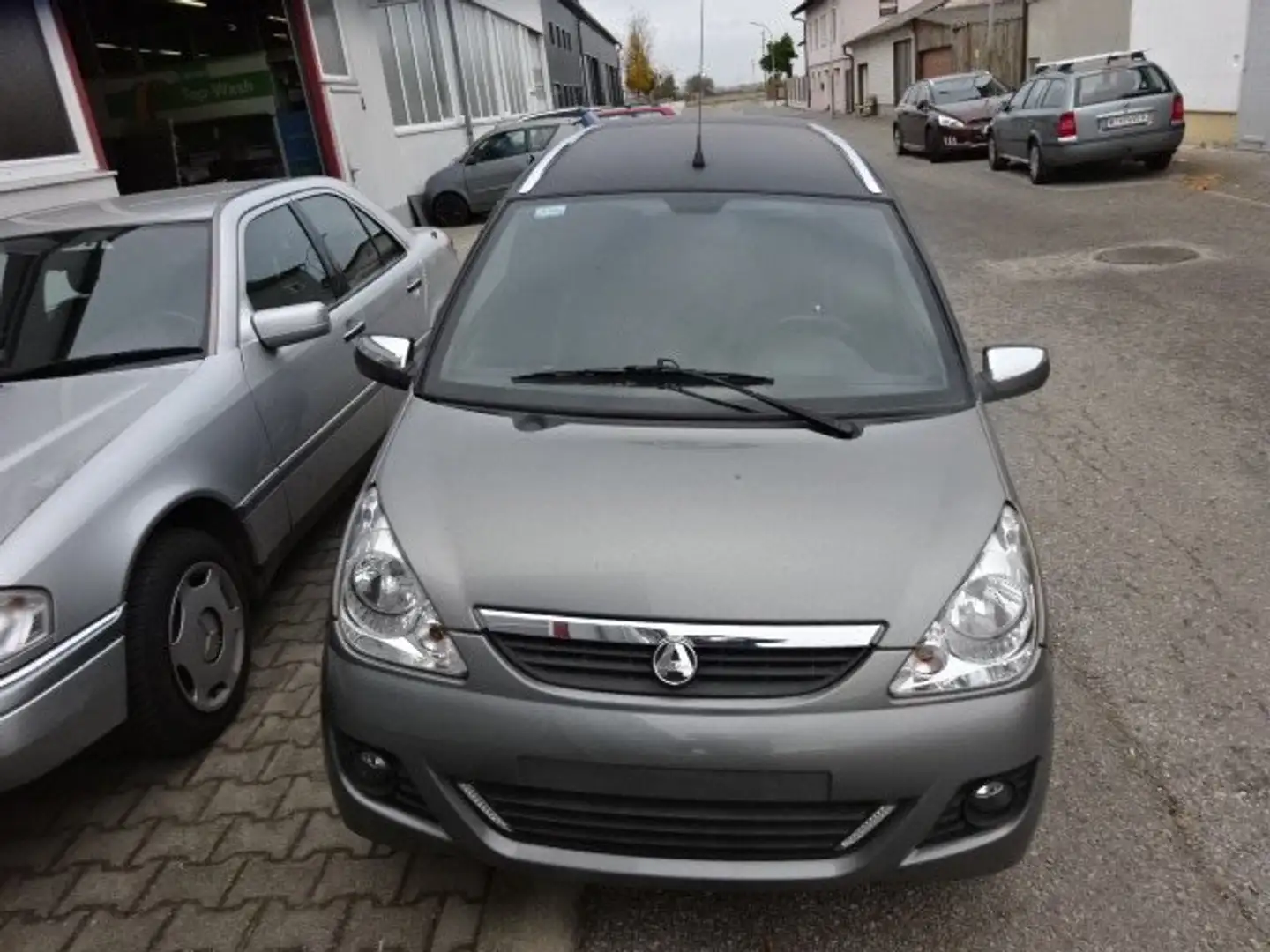 Aixam Crossline Srebrny - 2