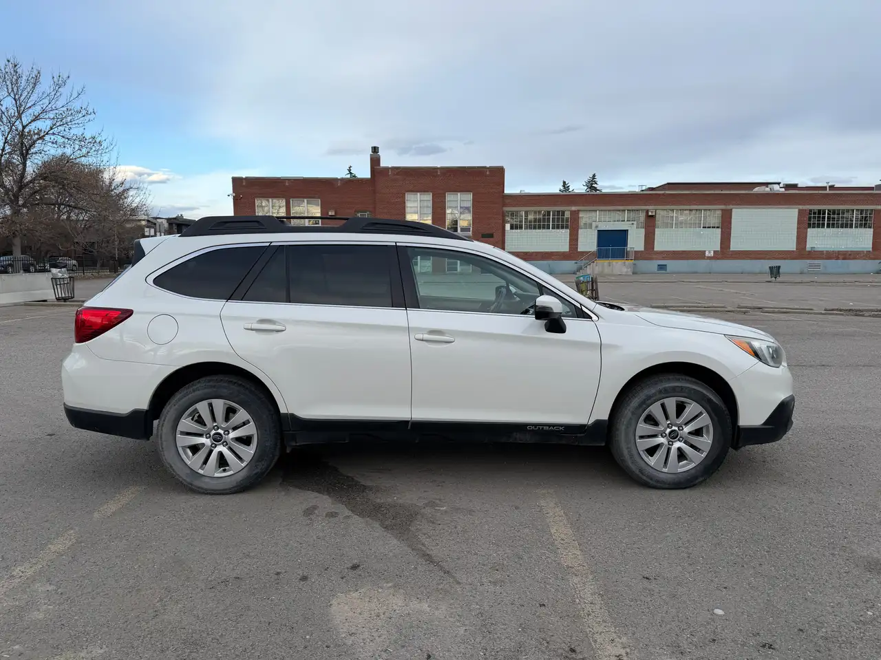 Subaru OUTBACK снимка Subaru OUTBACK