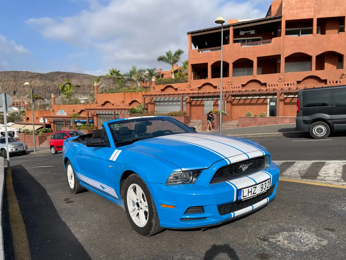 Ford Mustang Mustang Cabrio 3.7 Cabrio Automatik Albastru - 1