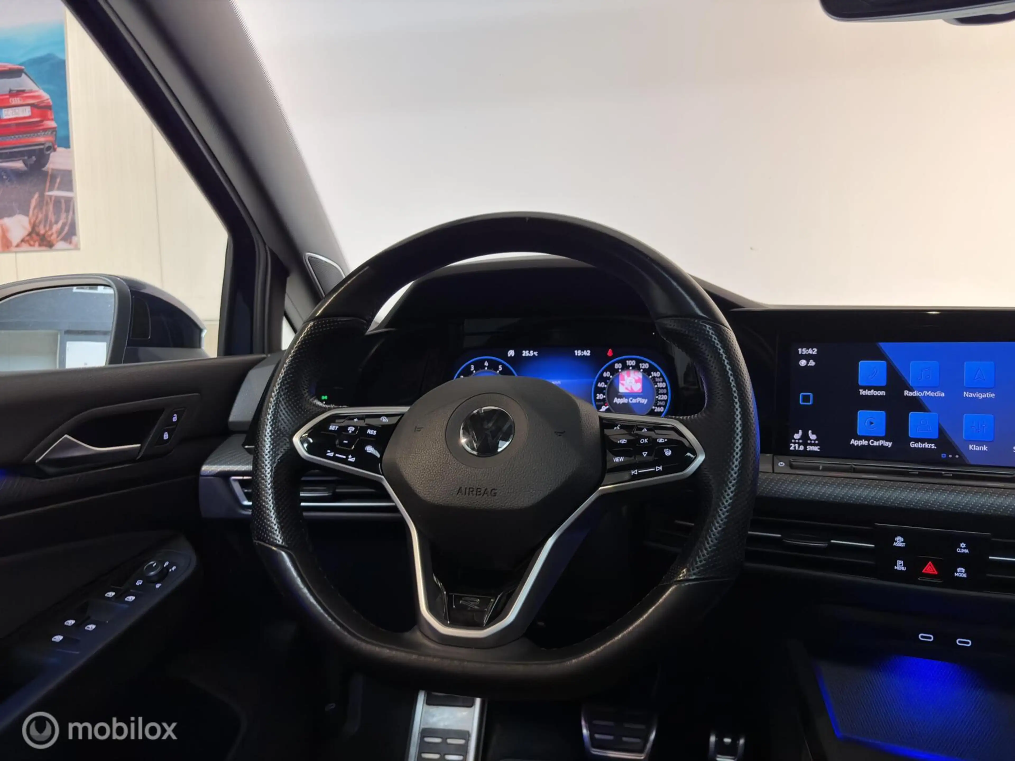 Volkswagen Golf R 1.5 eTSi R-Line / Pano/ Head-up/ Matrix/H&K — photo 11