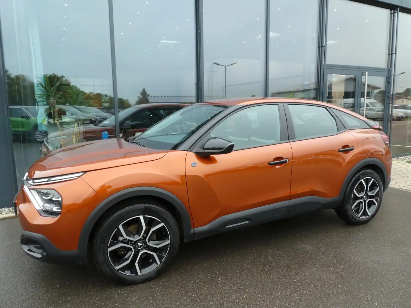 Citroen C4 Lim. ë- Feel; Klima, SHZ, PDC, Kamera, LED Orange - 2