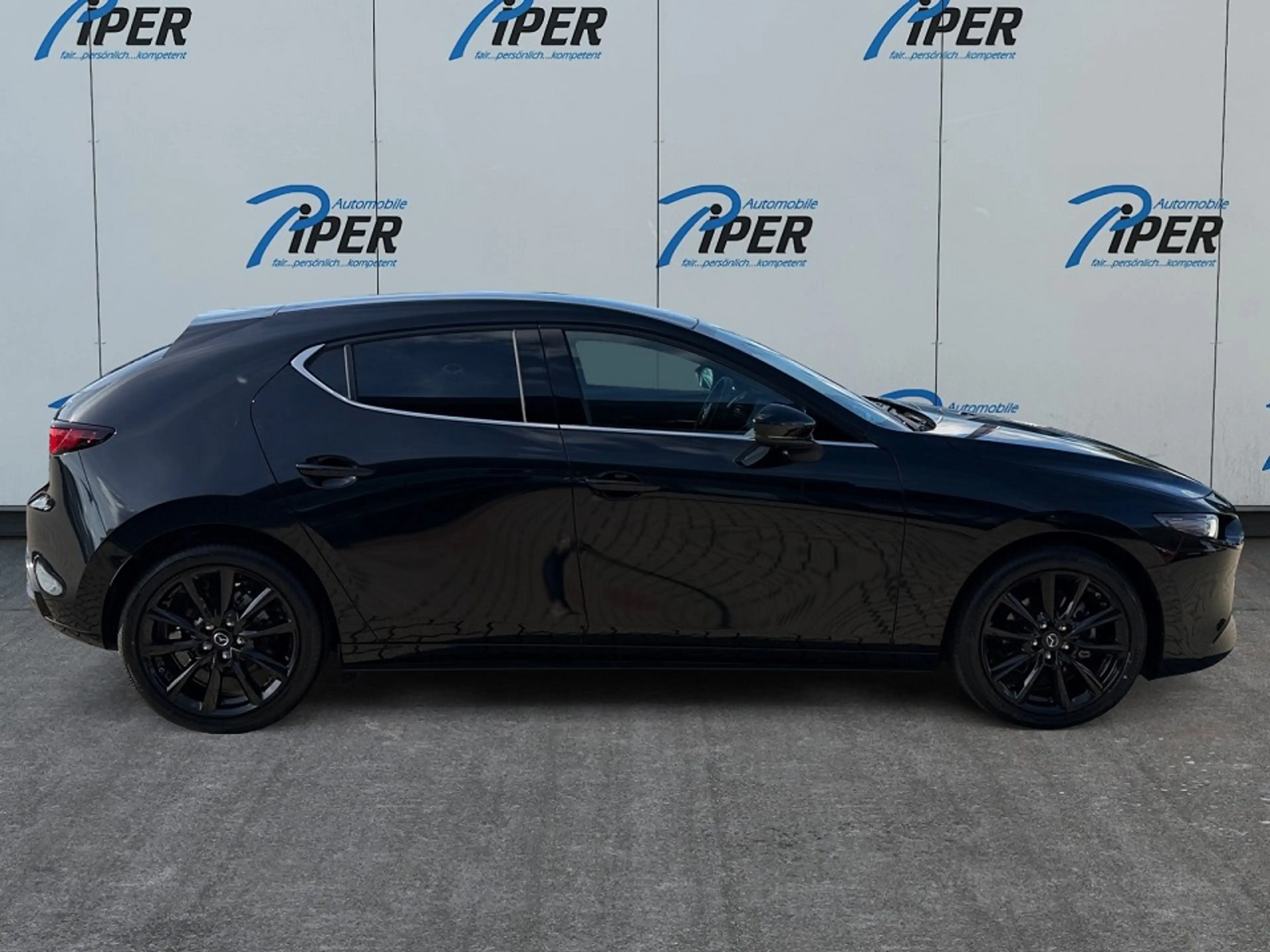 Mazda 3 2.0L e-SKYACTIV X 186ps 6AT FWD Takumi BLOP — photo 6