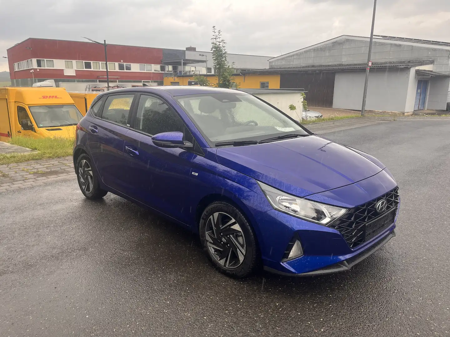 Hyundai i20 Intro Edition 1.0 Hybrid Benzin, Kamera, Alu Blau - 2