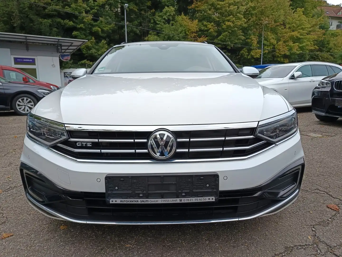 Volkswagen Passat Variant GTE Weiß - 2