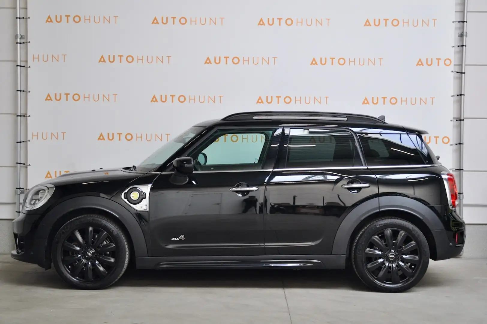 MINI Cooper SE Countryman ALL4 Automaat/NaviXL/LED/Camera/AdaptiveCruise/HUD Negro - 2
