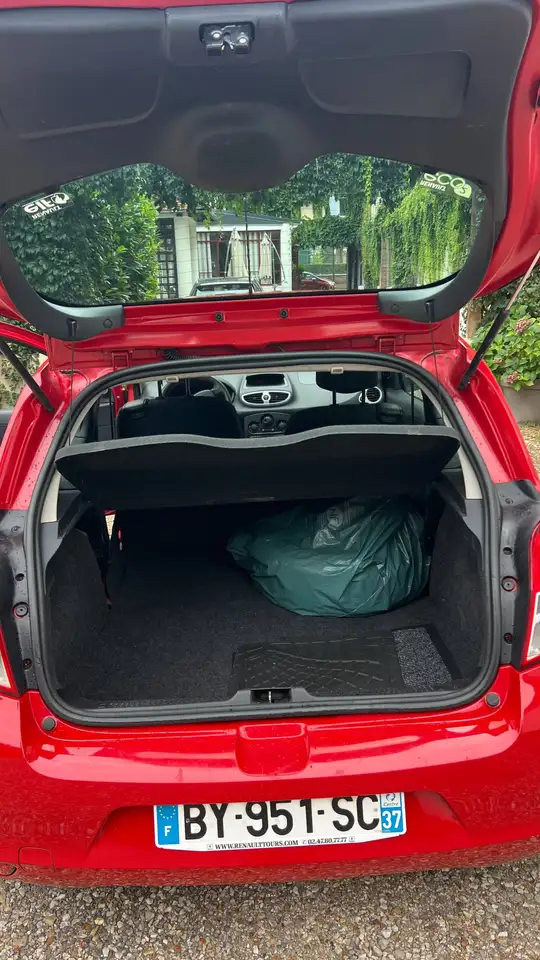 Renault Clio Citadine 3 portes — photo 8