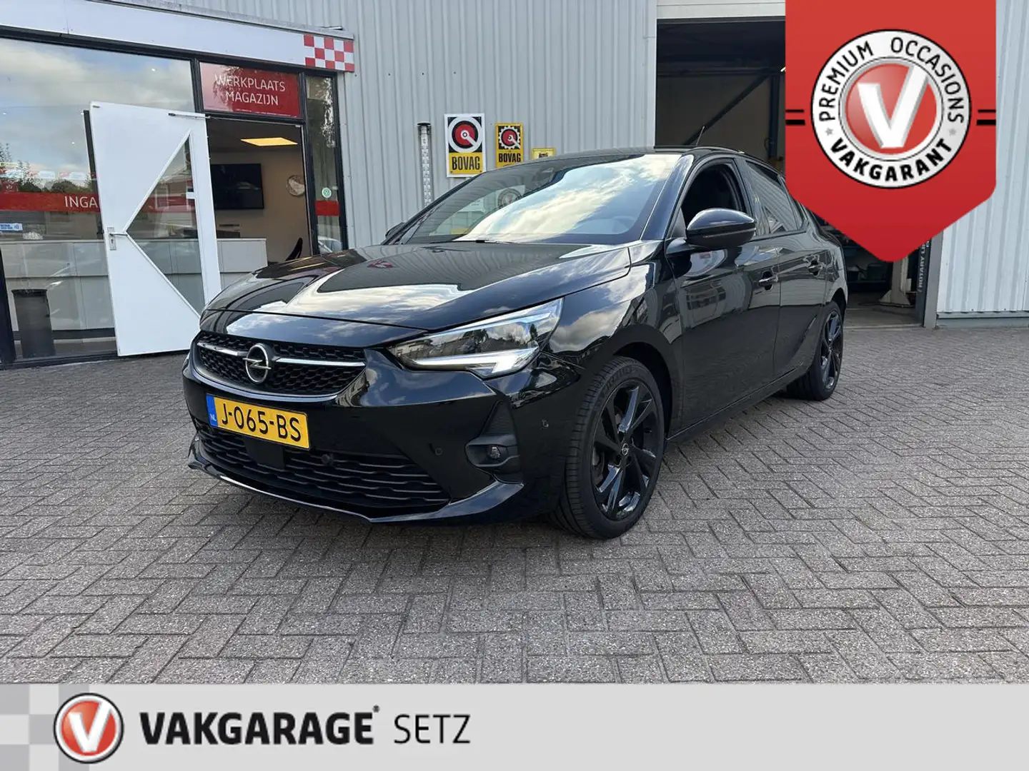 Opel Corsa 1.2 GS LINE AUTOMAAT! 12 MAAND GARANTIE! Zwart - 1
