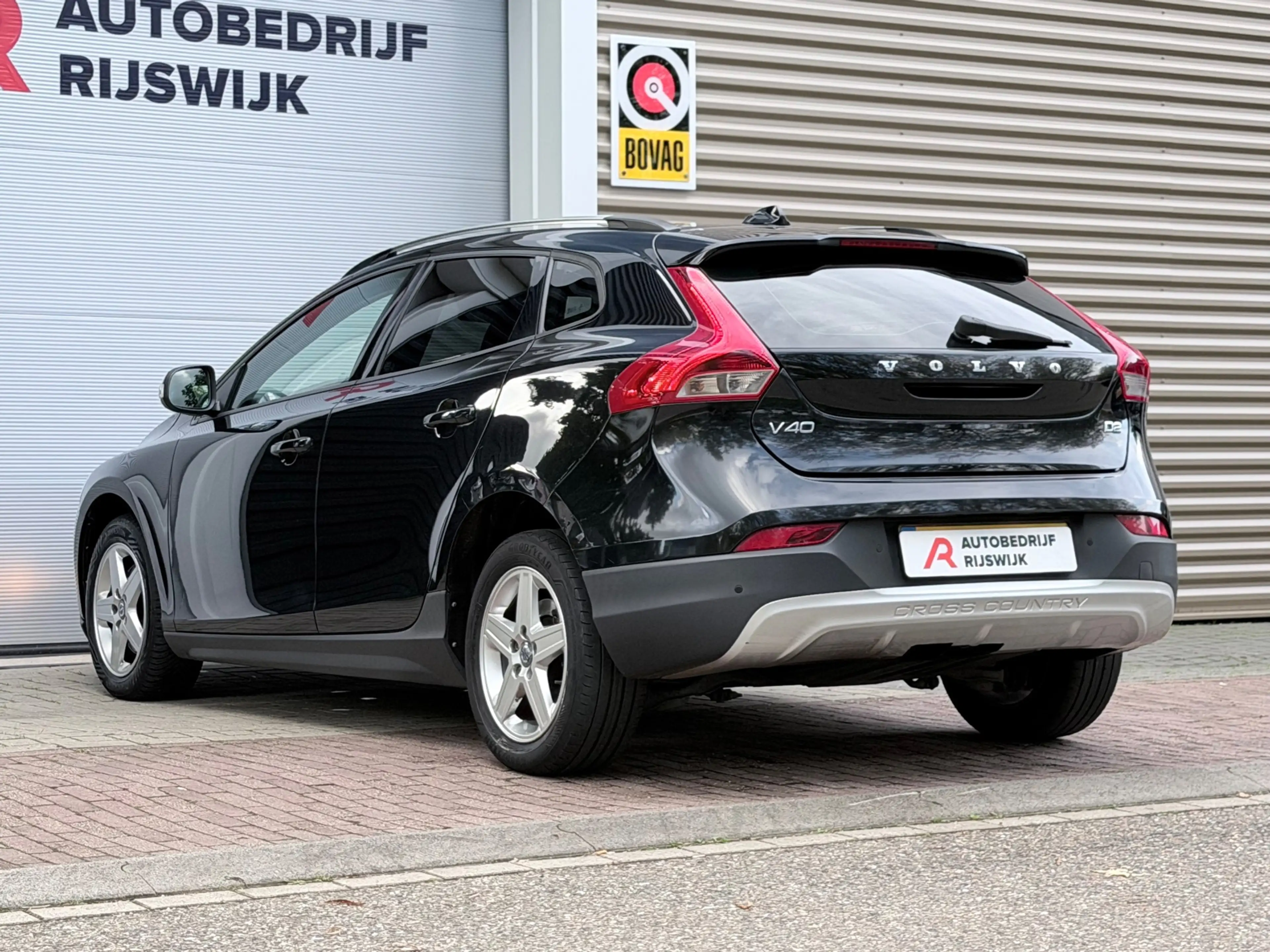 Volvo V40 Cross Country 1.6 D2 Summum Navigatie/Airco — photo 7