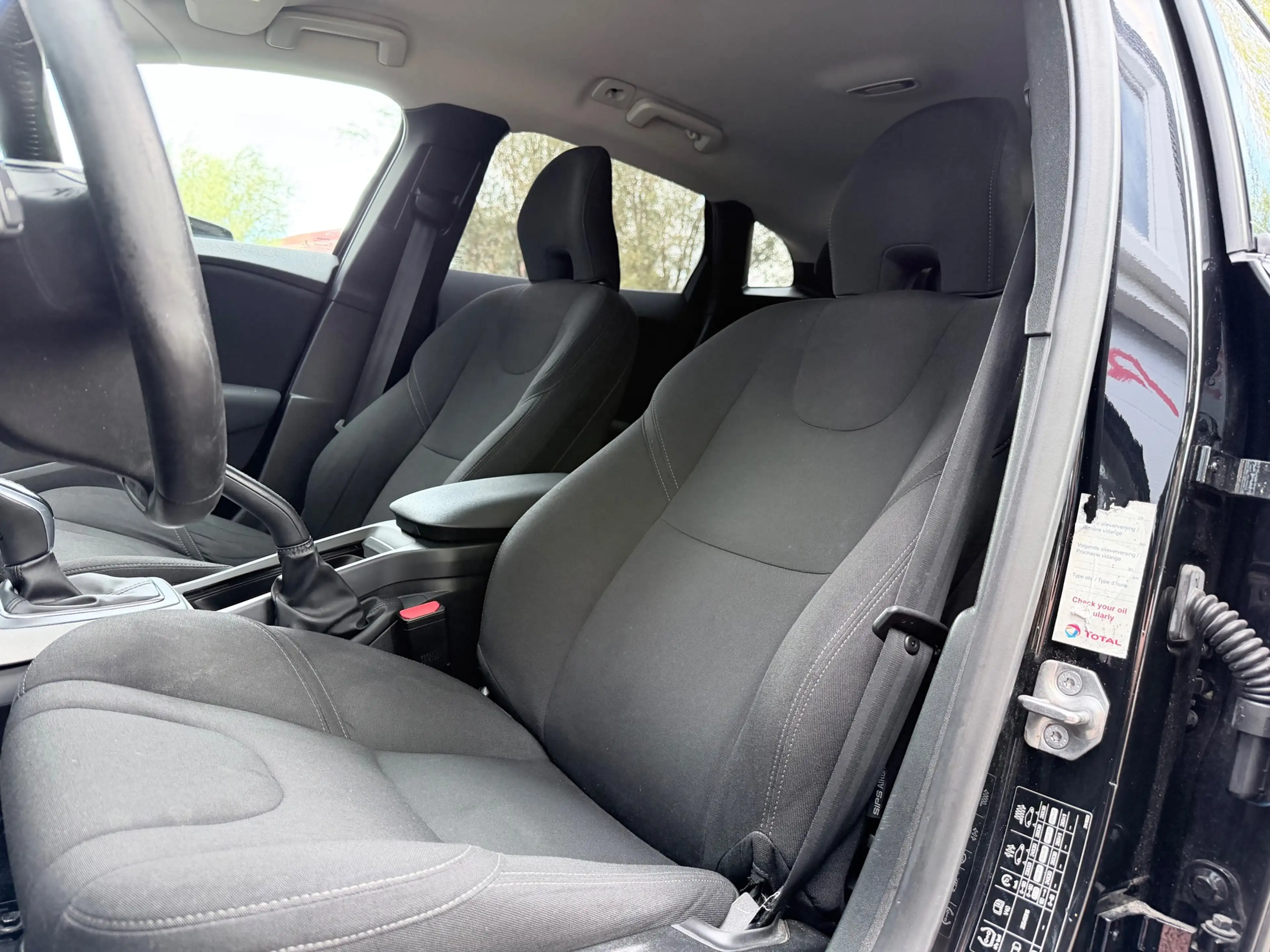Volvo V40 Cross Country 1.6 D2 Summum Navigatie/Airco — photo 11