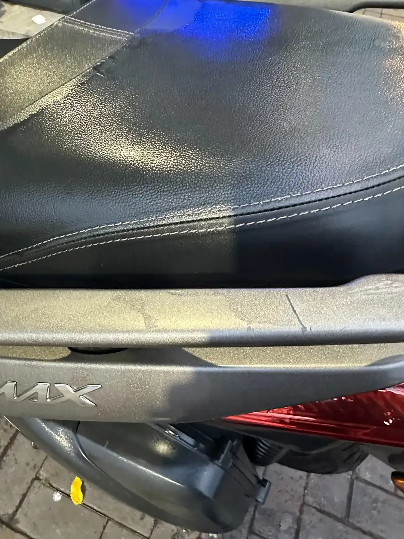 Yamaha X-Max 300 300 ABS Zwart - 2