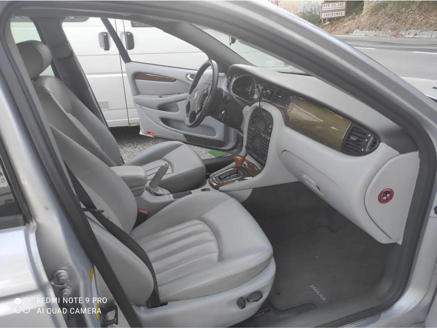 Jaguar X-Type 2.5 V6 197 BVA Gris - 2
