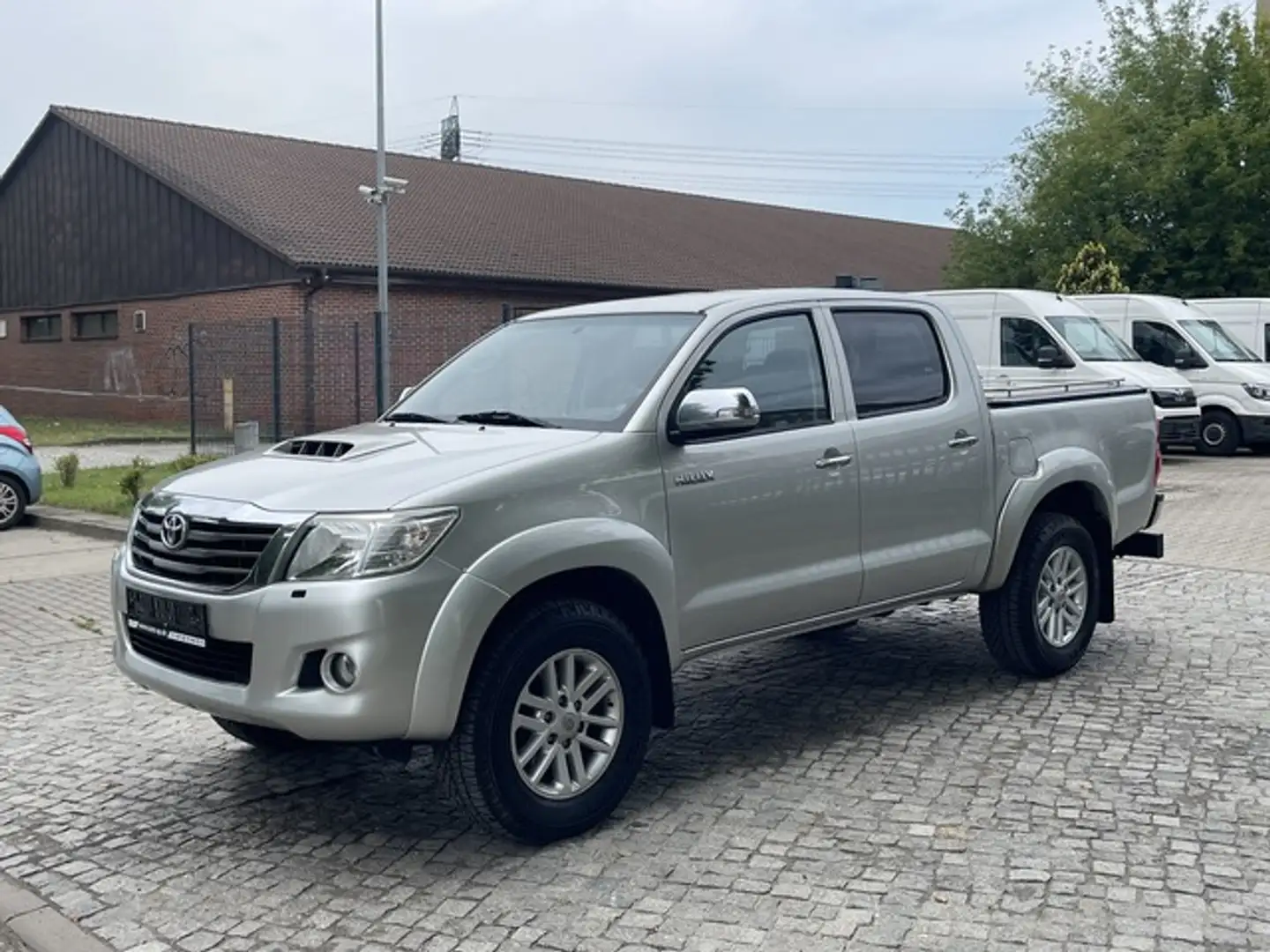 Toyota Hilux 4x4 Double Cab 2.5 D-4D Argent - 1