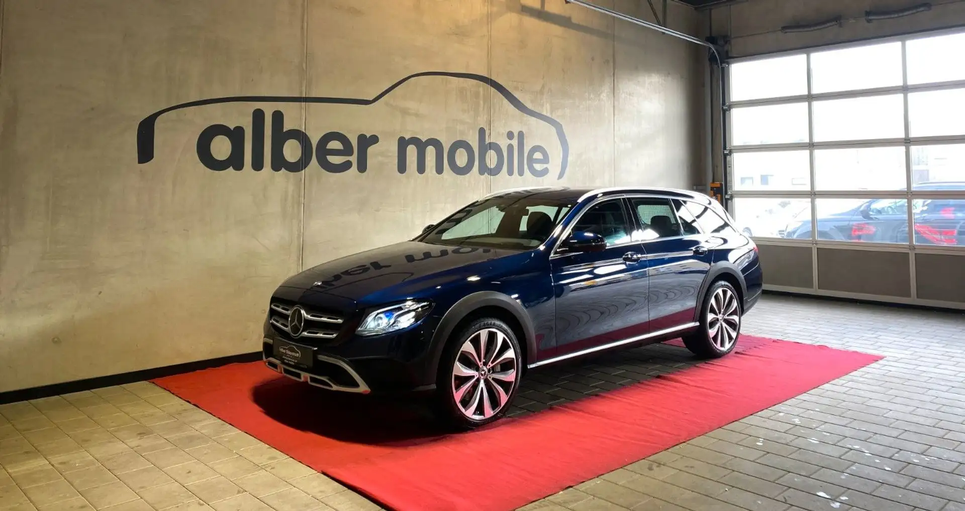 Mercedes-Benz E 400 T 4M. All-Terrain Head 360°Standh. Multib. Blau - 1
