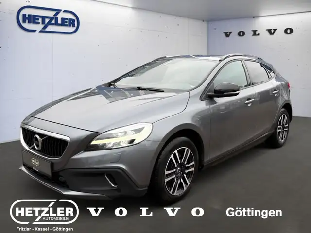 Volvo V40 Cross Country Momentum Panorama Navi Memory Sitze
