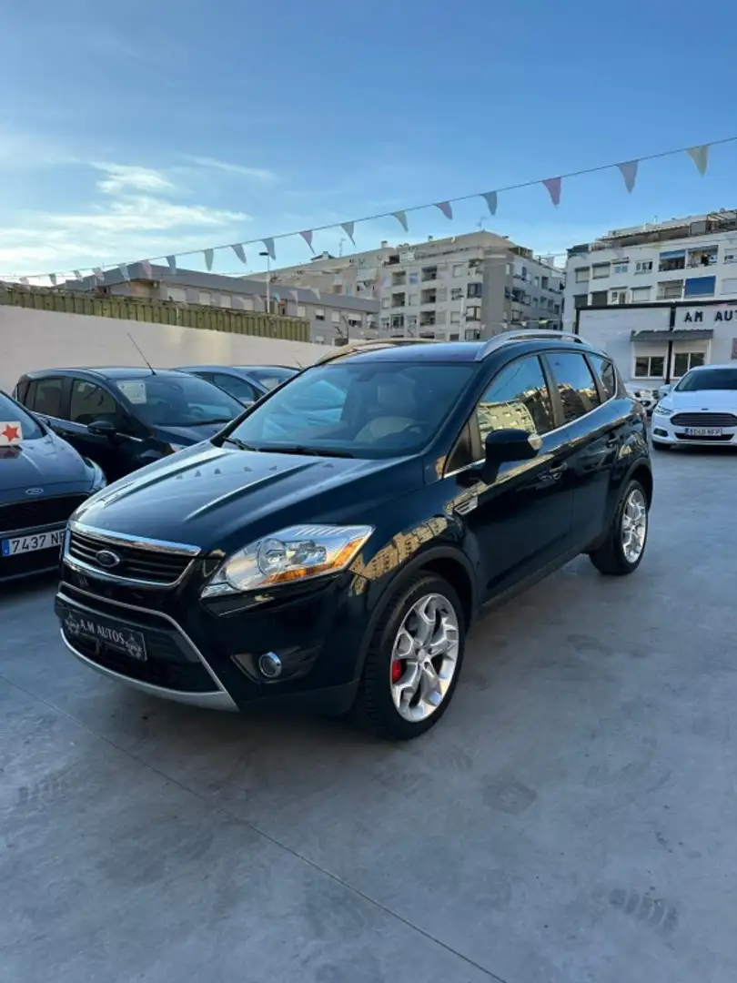 Ford Kuga 2.0TDCI Titanium 4WD Powershift Schwarz - 1
