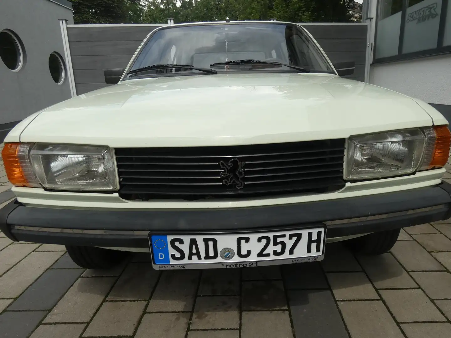 Peugeot 305 Break GL Béžová - 2