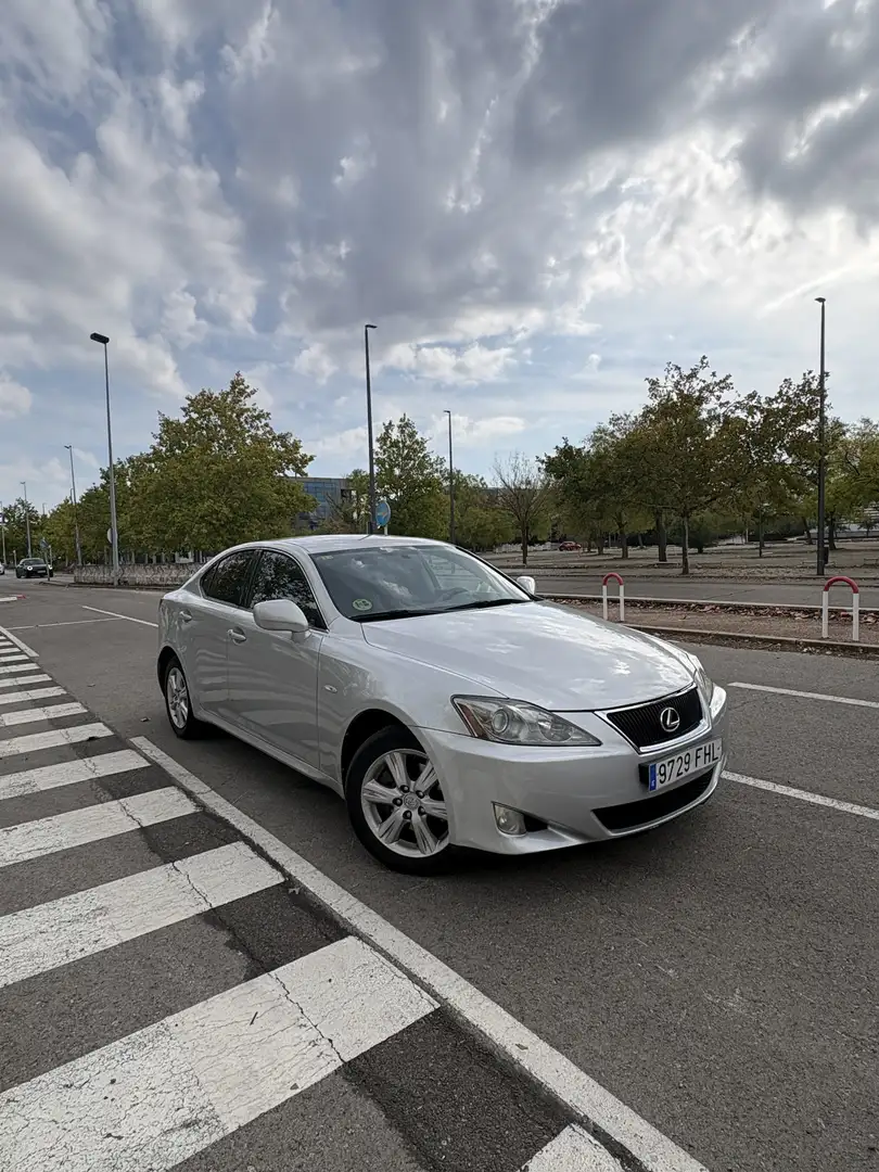 Lexus IS 220d Premium Cambio 2.4 - 1
