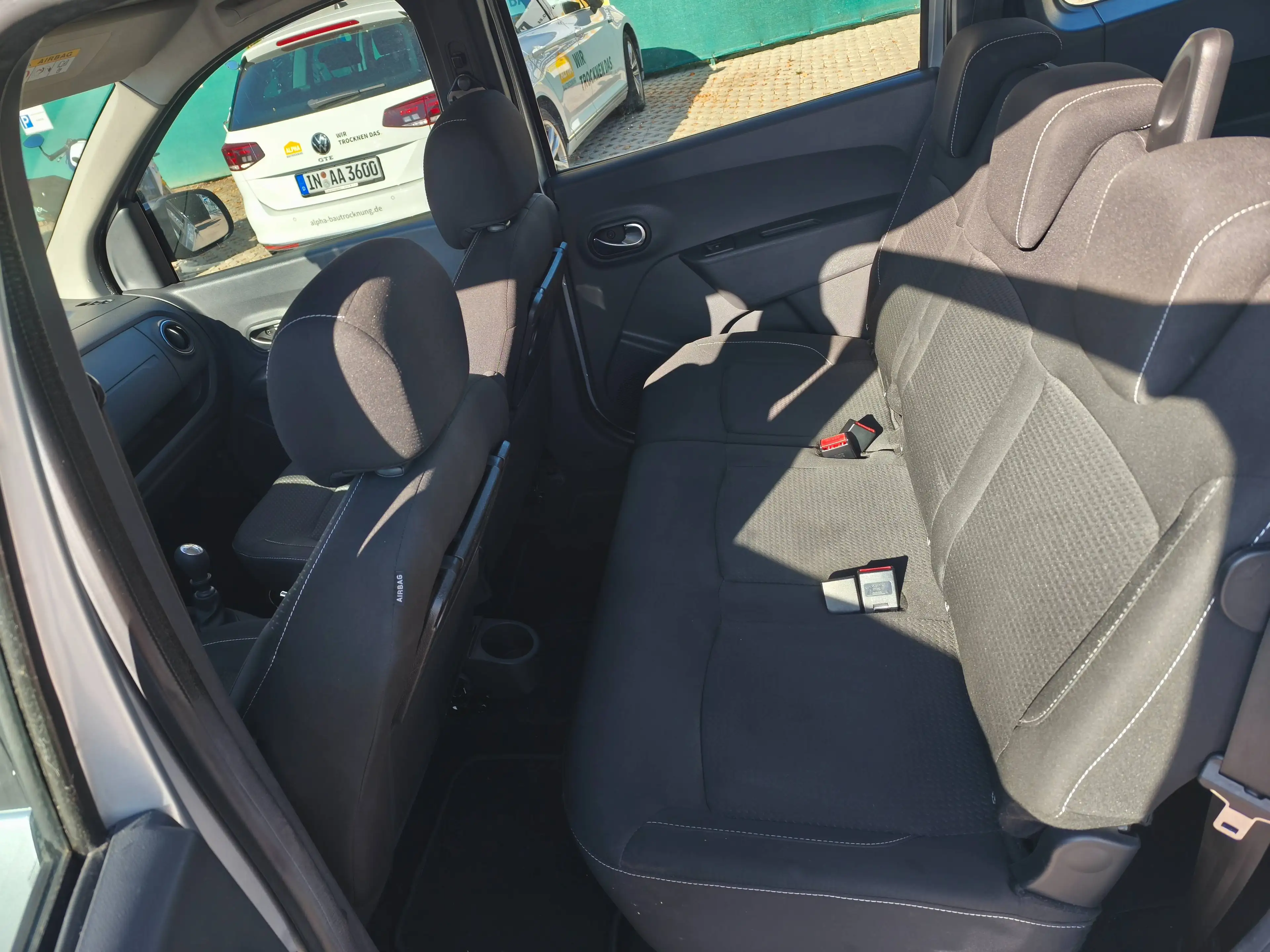 Dacia Lodgy Comfort*GARANTIE*7-SITZER*SERVICE-NEU* — photo 11