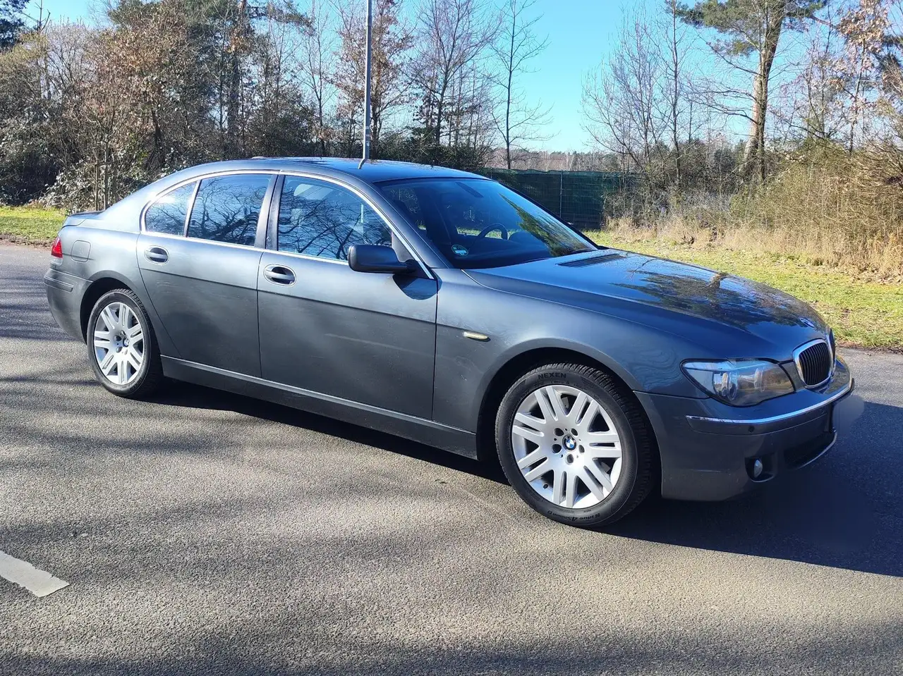 BMW 740