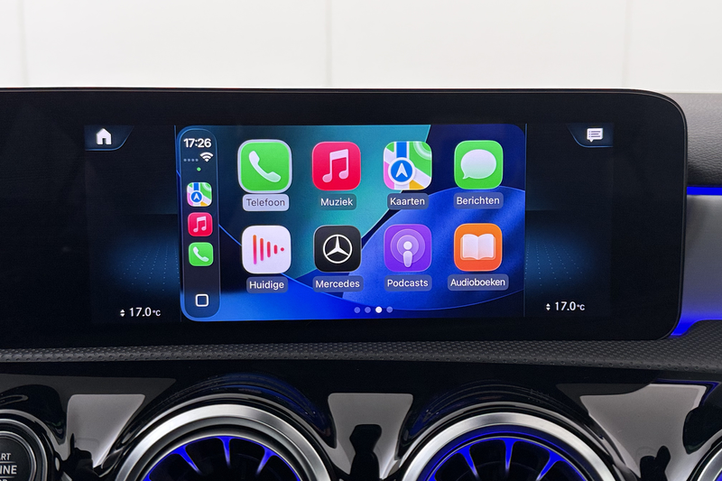 Mercedes-Benz A 180 AMG Night-Pack Pano-Dak 18'LMV Carplay Sfeerverlic — photo 22