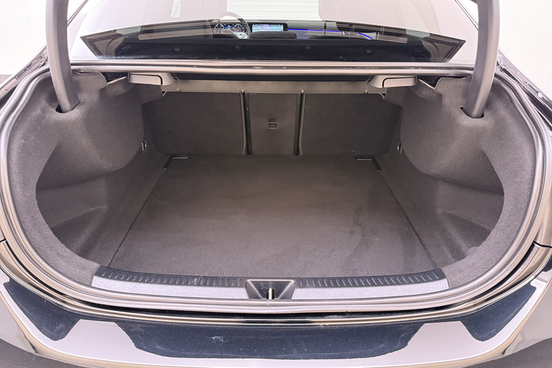 Mercedes-Benz A 180 AMG Night-Pack Pano-Dak 18'LMV Carplay Sfeerverlic — photo 12