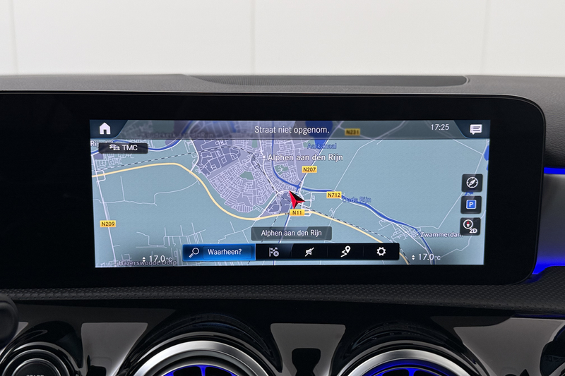 Mercedes-Benz A 180 AMG Night-Pack Pano-Dak 18'LMV Carplay Sfeerverlic — photo 20