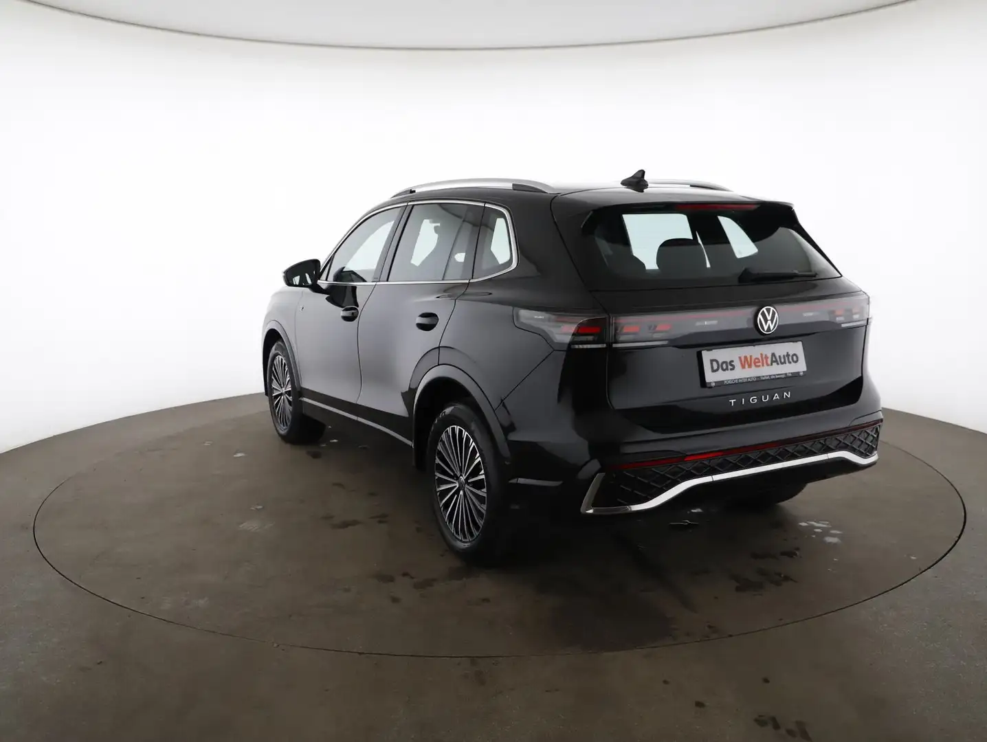 Volkswagen Tiguan 2.0 TDI 110 kW R-Line Schwarz - 2