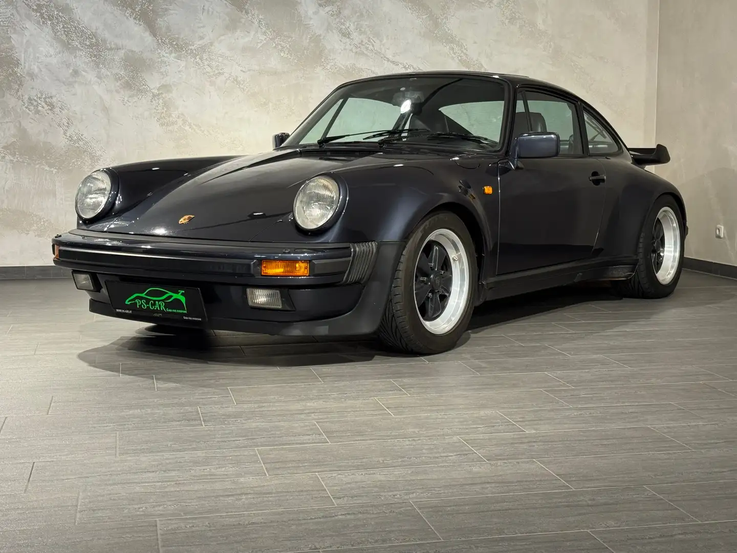 Porsche 911 911 **Turbo**930**Sportauspuff** Grau - 1