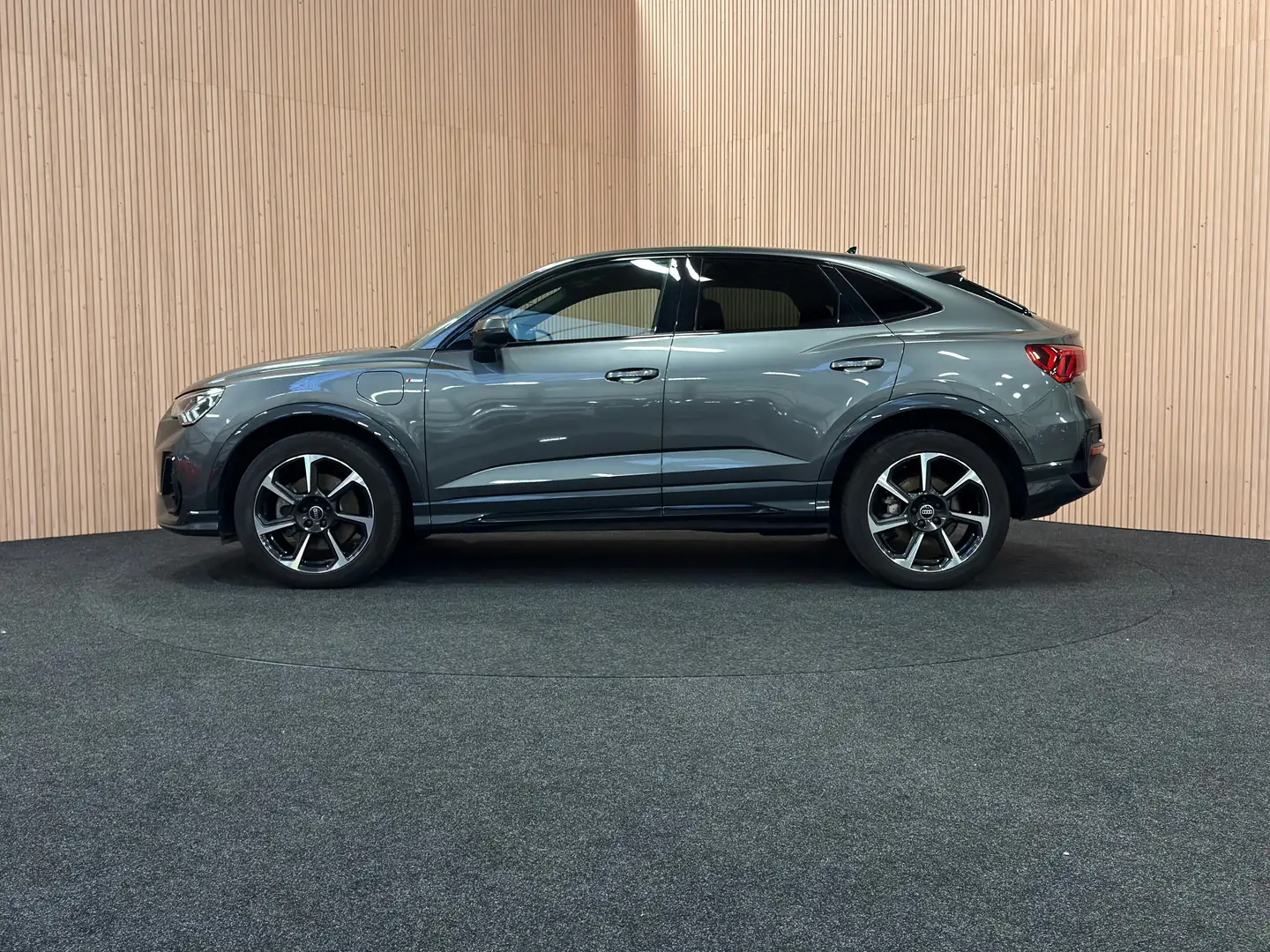 Audi Q3 Q3 45 TFSIe Sportback S tronic S line| ACC| Camera Gris - 2