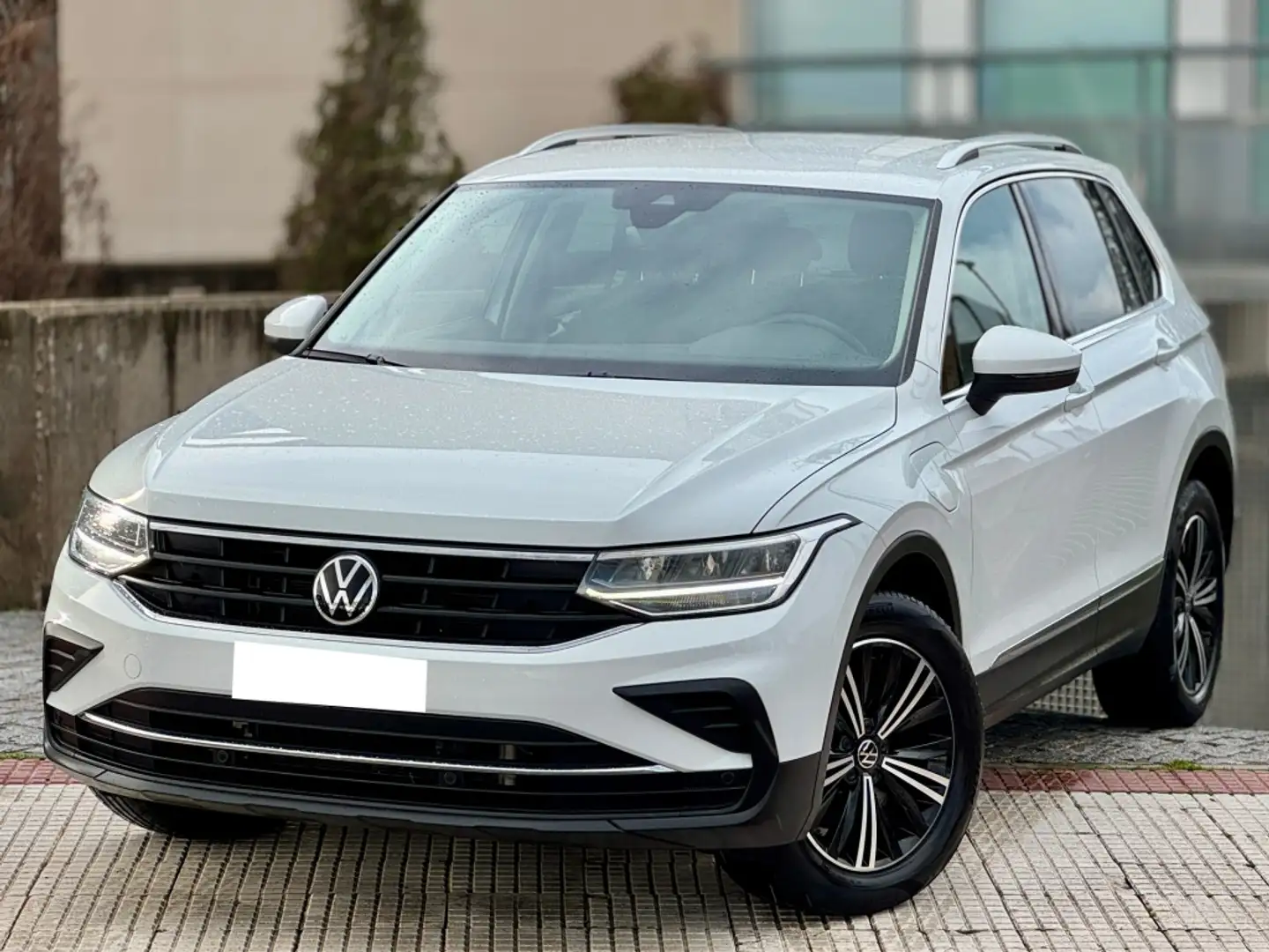Volkswagen Tiguan 1.4 eHibrid R-Line 180kW Blanco - 1