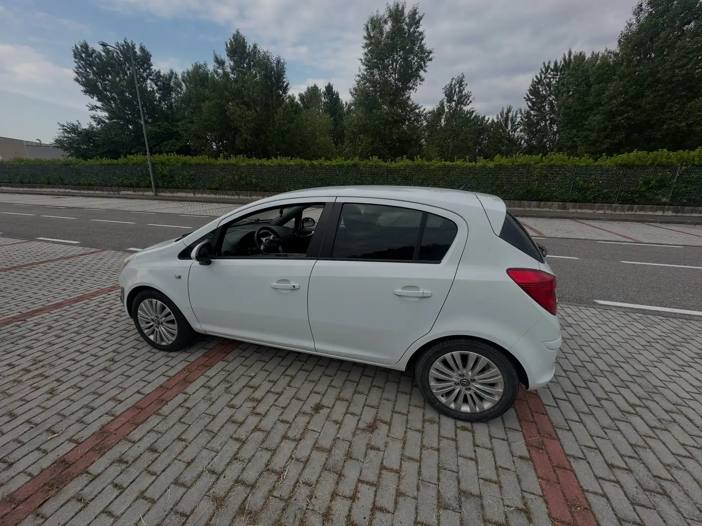 Opel Corsa 5p 1.3 cdti (ecoflex) Edition 95cv fap - 2