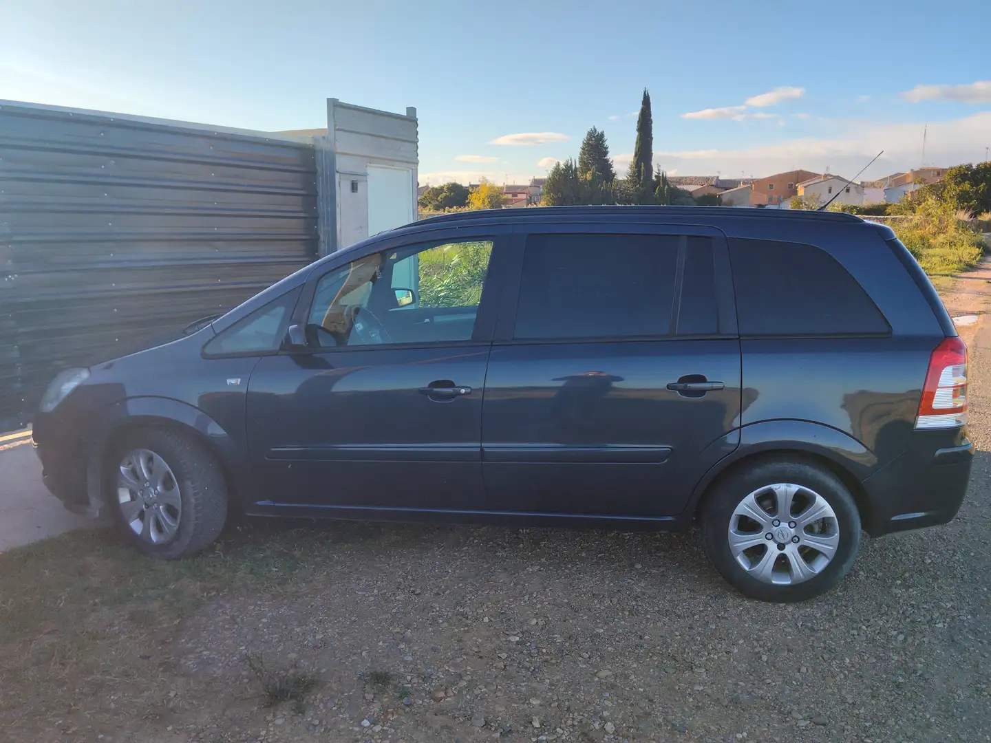 Opel Zafira Zafira 1.9CDTi Cosmo 120 Cosmo Gris - 1