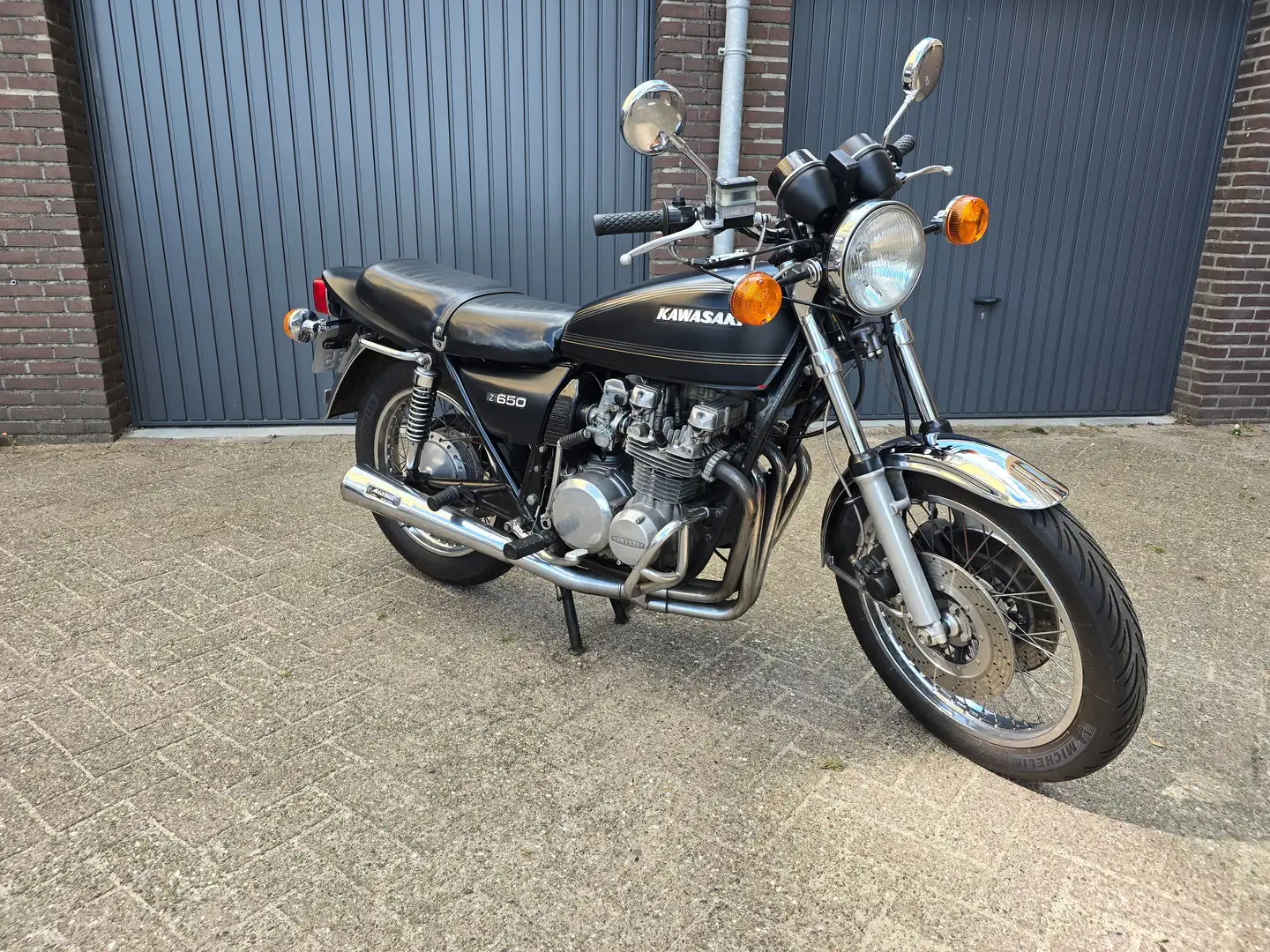 Kawasaki Z 650 Oldtimer Zwart - 2