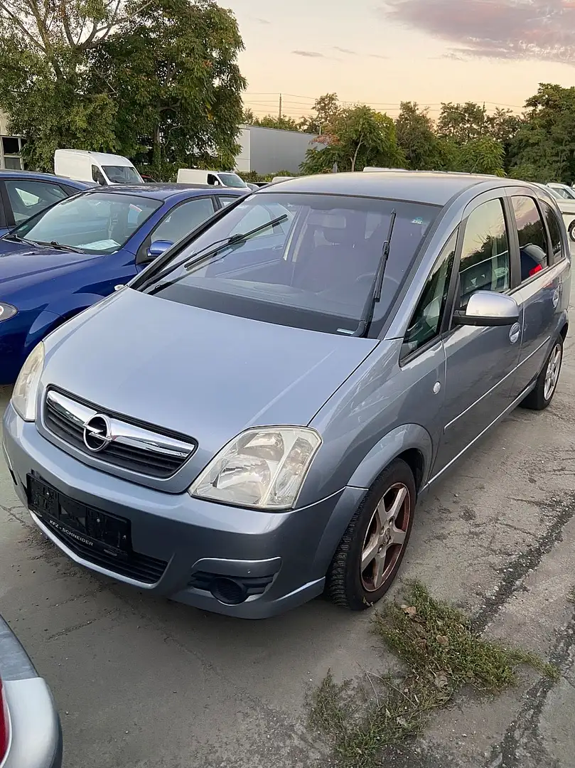 Opel Meriva 1,6 16V Edition Easytronic |2.Besitz| Gris - 1