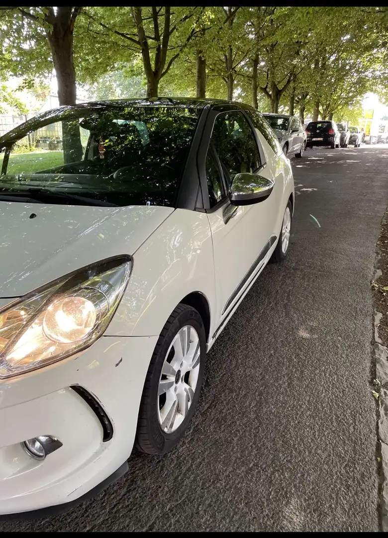 Citroen DS3 HDi 90 FAP 99g Airdream So Chic - 1