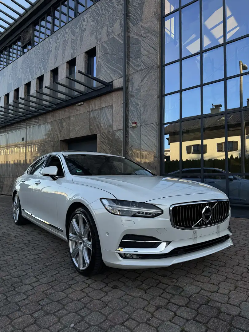 Volvo S90 D5 AWD Inscription Geartronic - 2