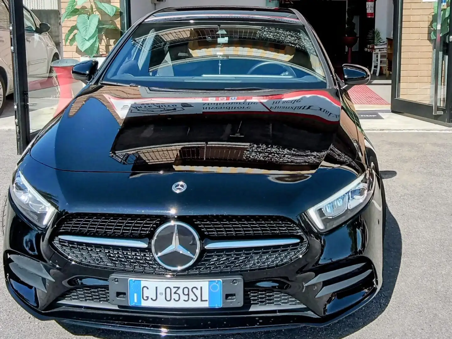 Mercedes-Benz A 180 Classe A - W177 2018 d Executive auto Noir - 1