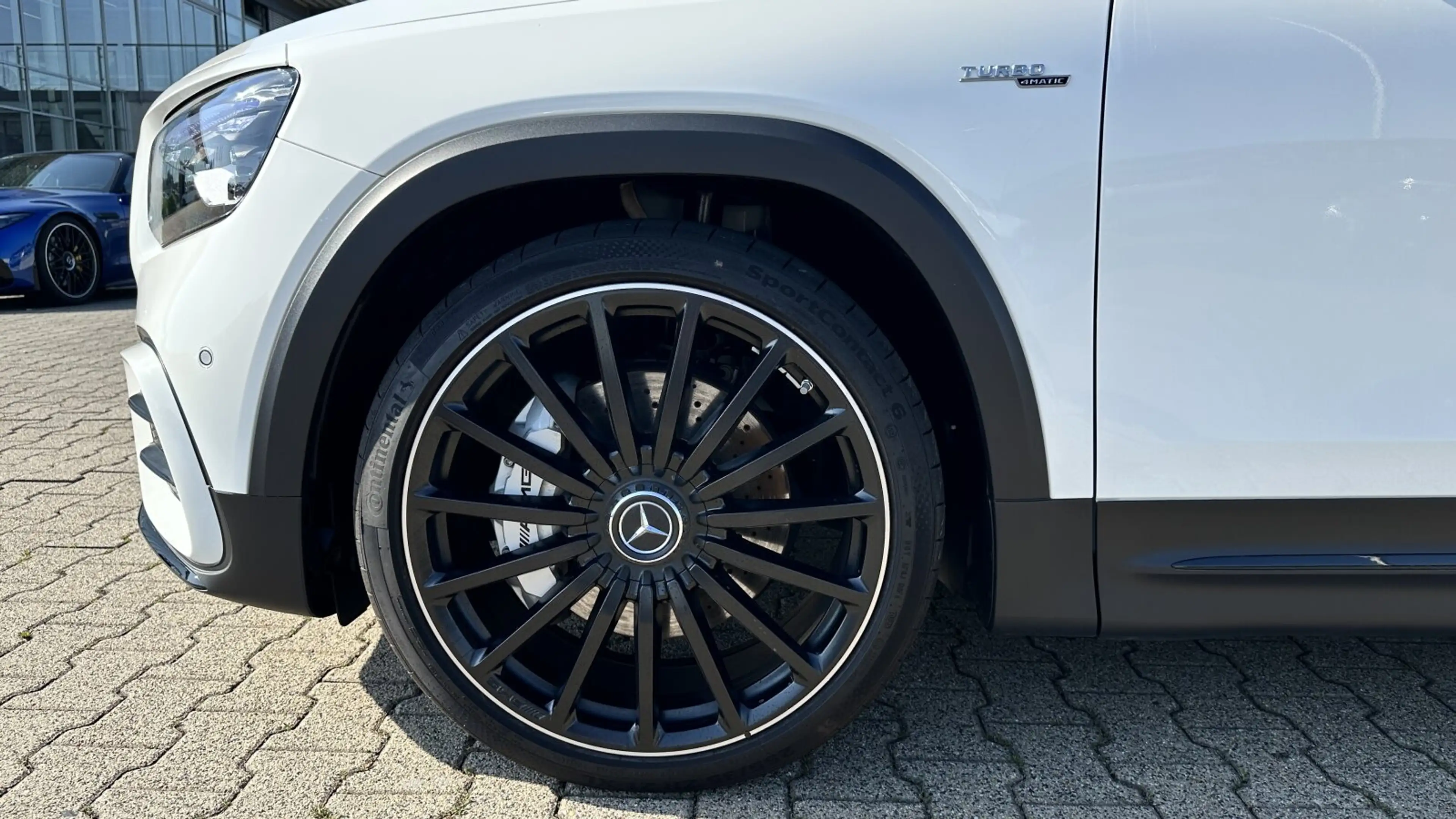 Mercedes-Benz GLB 35 AMG Mercedes-AMG GLB 35 4M Night+Pano+Multibeam+Distronic — photo 9