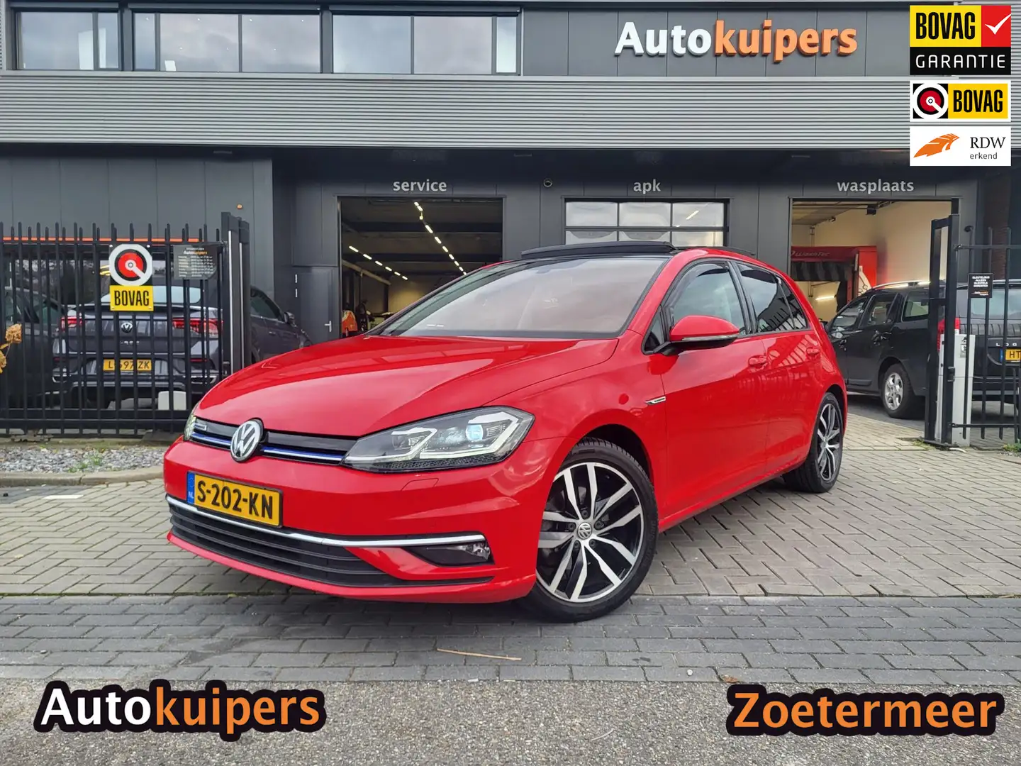 Volkswagen Golf 1.5 TSI Highline | Met o.a. panoramadak, climate c Rouge - 1