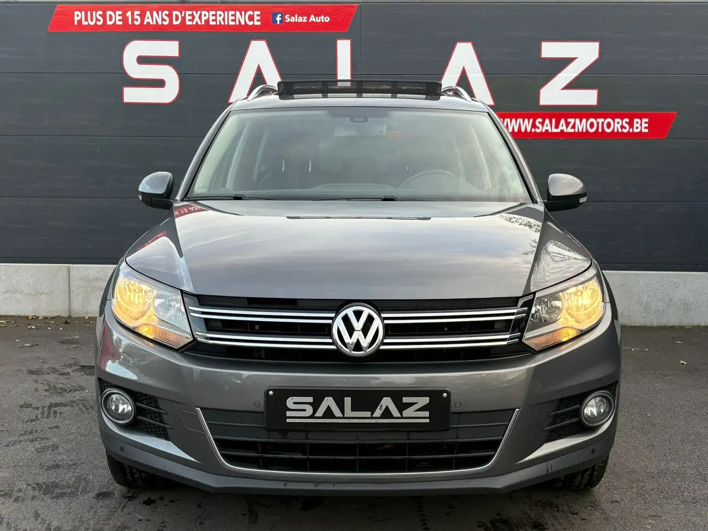 Volkswagen Tiguan Tiguan 2.0 TDi SCR Trend /MARCHAND/EXPORT/DIESEL Gris - 2