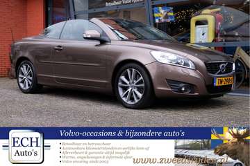 Convertible 2.0 D3 150 pk Aut. 5-cilinder, Summum,