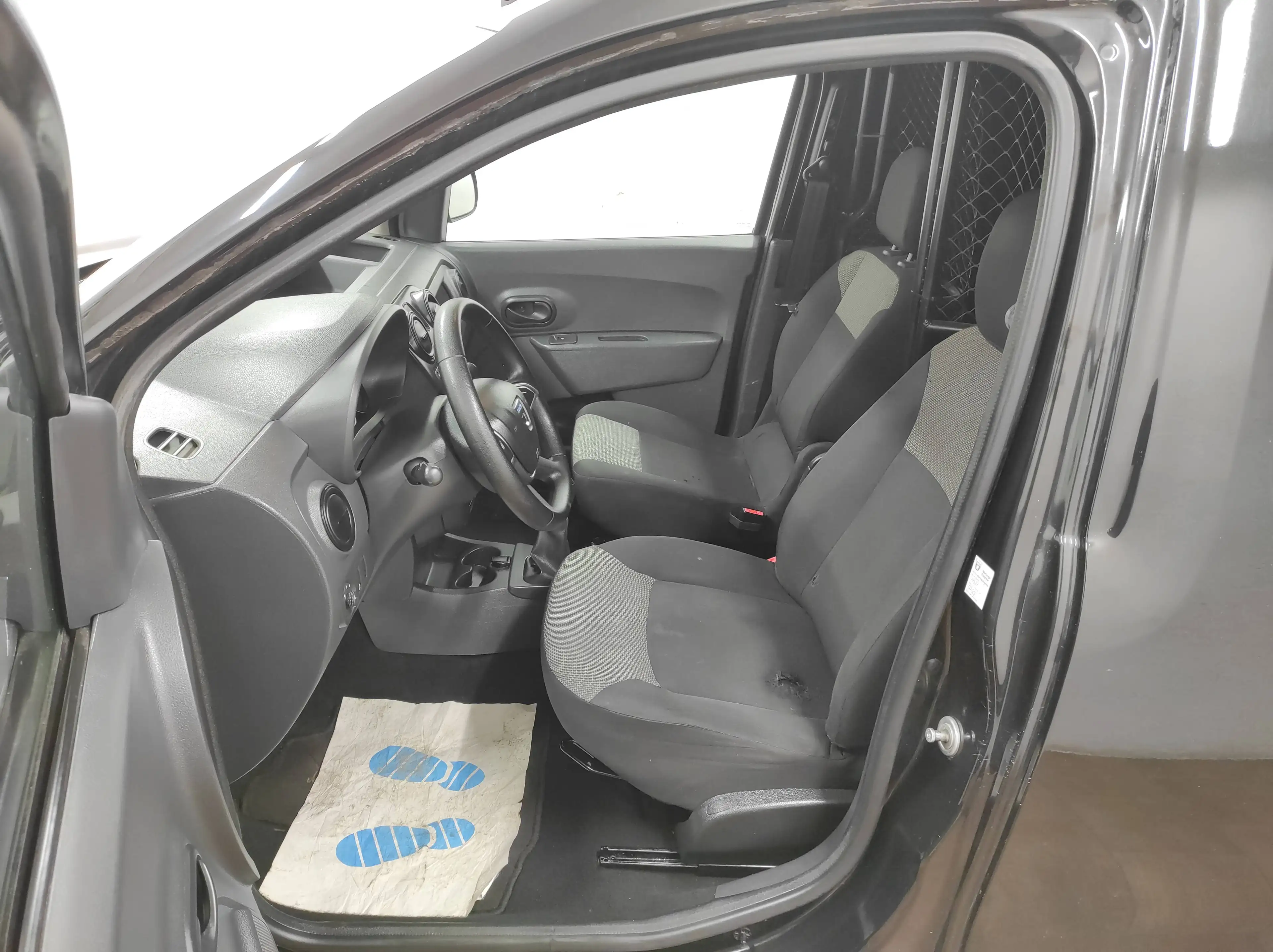 Dacia Dokker 1.6 NAVI KLIMA EURO-6 USB TELEFON BC ESP ALLWETTER — photo 9