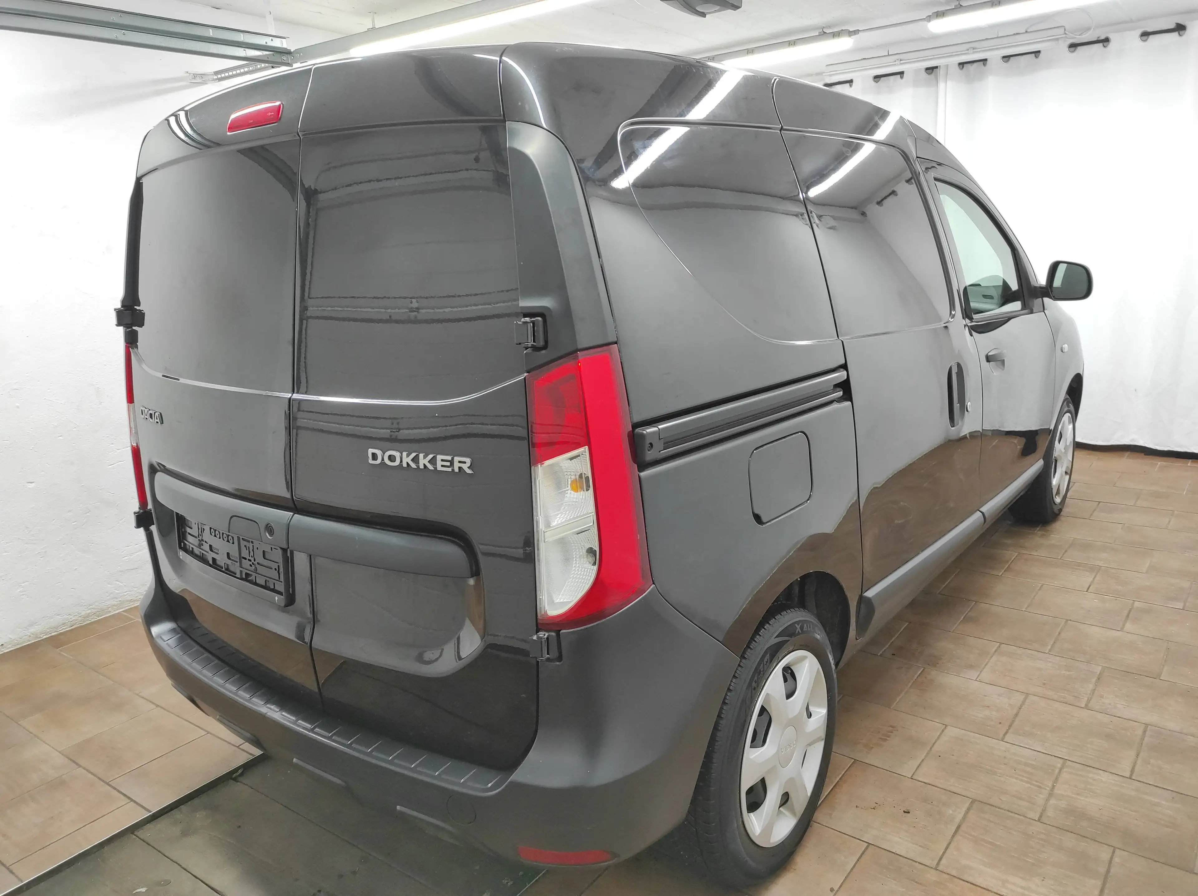 Dacia Dokker 1.6 NAVI KLIMA EURO-6 USB TELEFON BC ESP ALLWETTER — photo 7