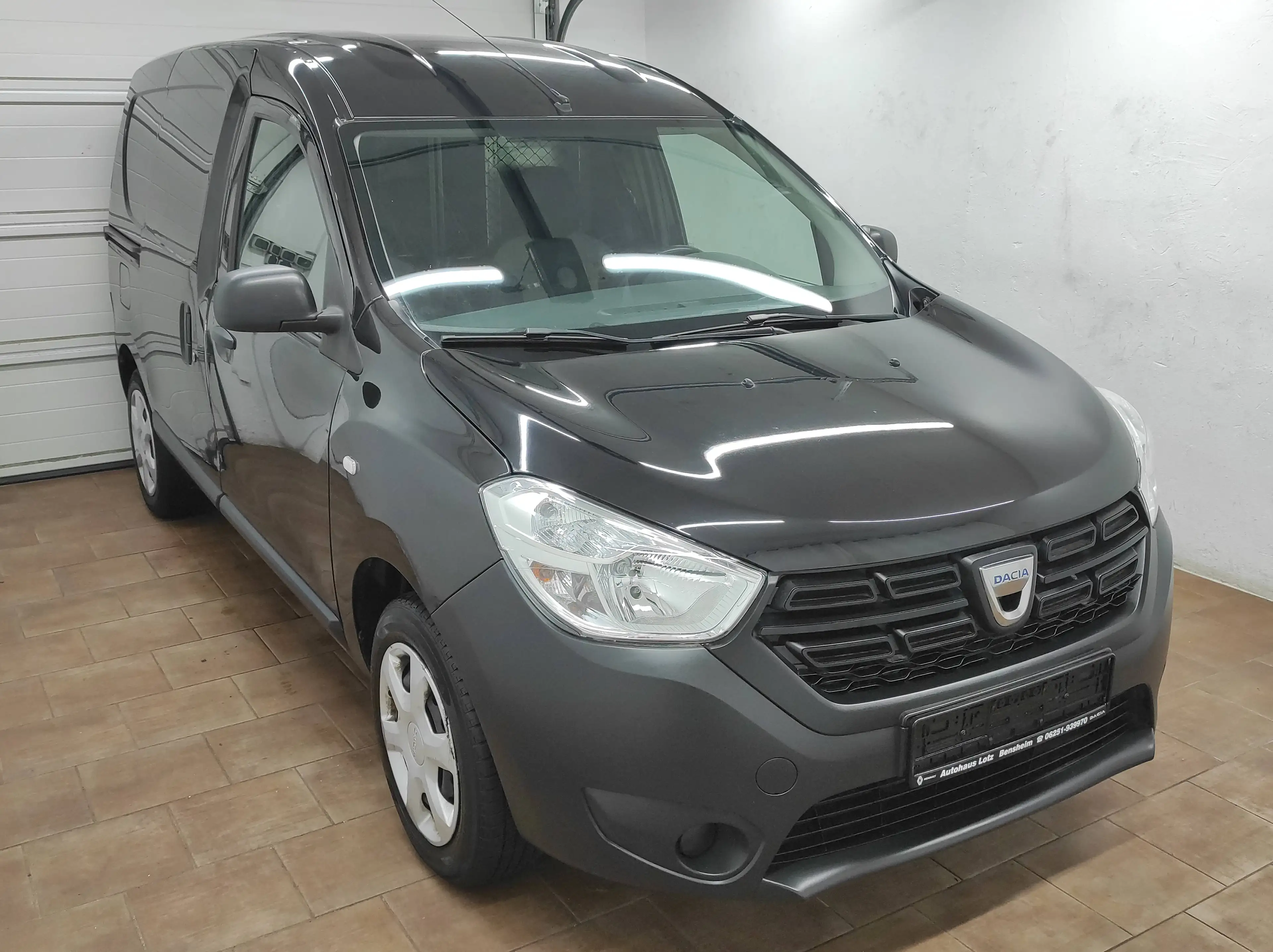 Dacia Dokker 1.6 NAVI KLIMA EURO-6 USB TELEFON BC ESP ALLWETTER — photo 3