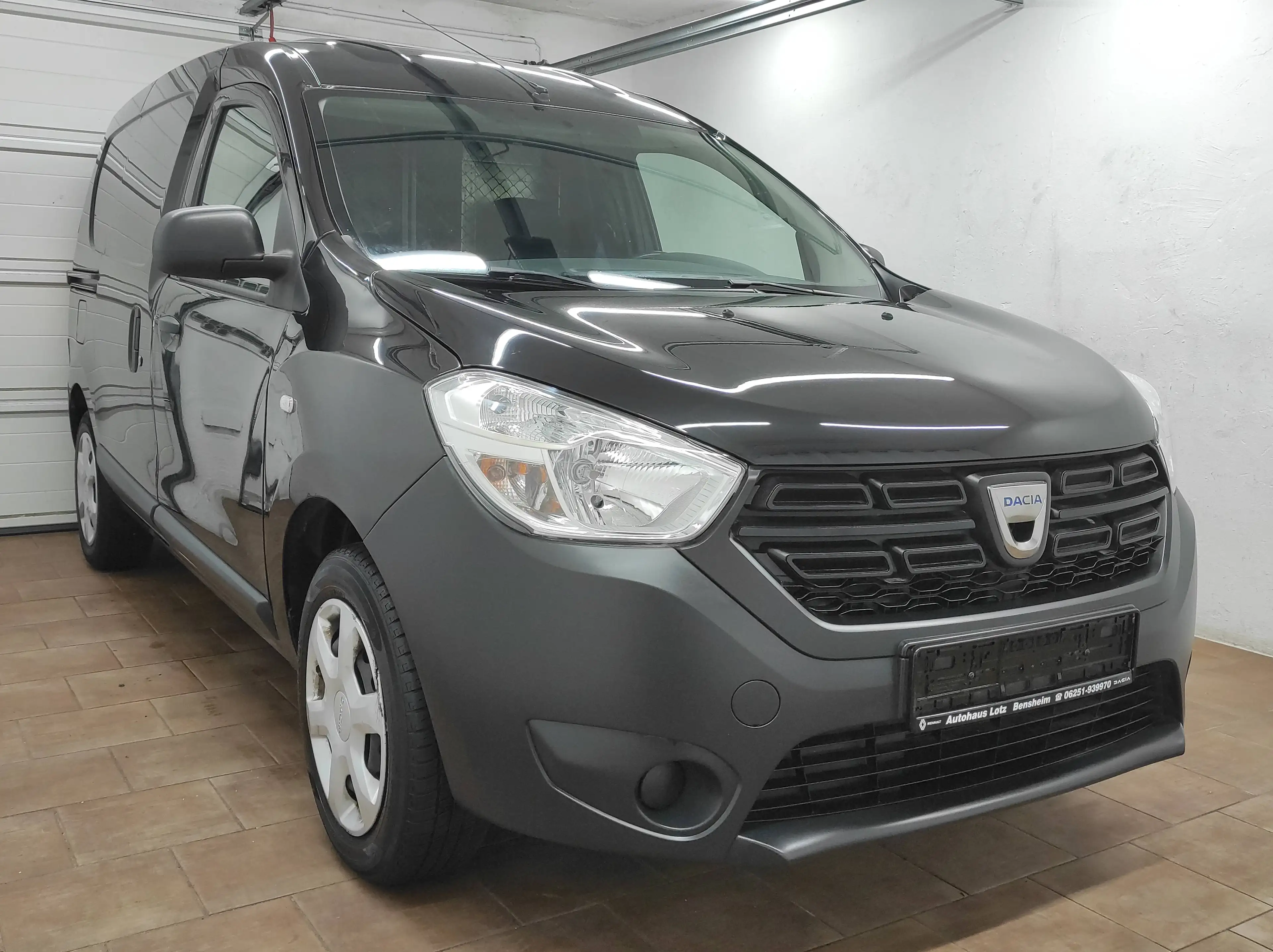 Dacia Dokker 1.6 NAVI KLIMA EURO-6 USB TELEFON BC ESP ALLWETTER — photo 4