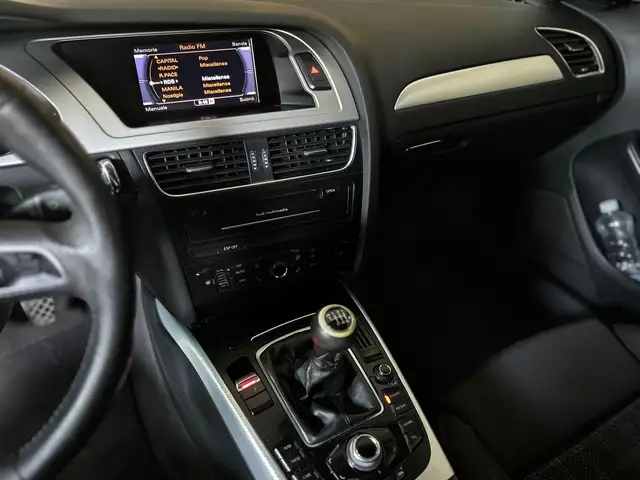 Audi A4 view 15
