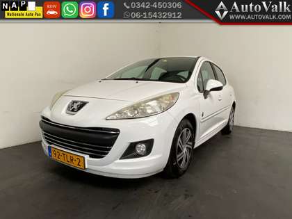 Peugeot 207 1.4 VTi Urban Move APK 06-26