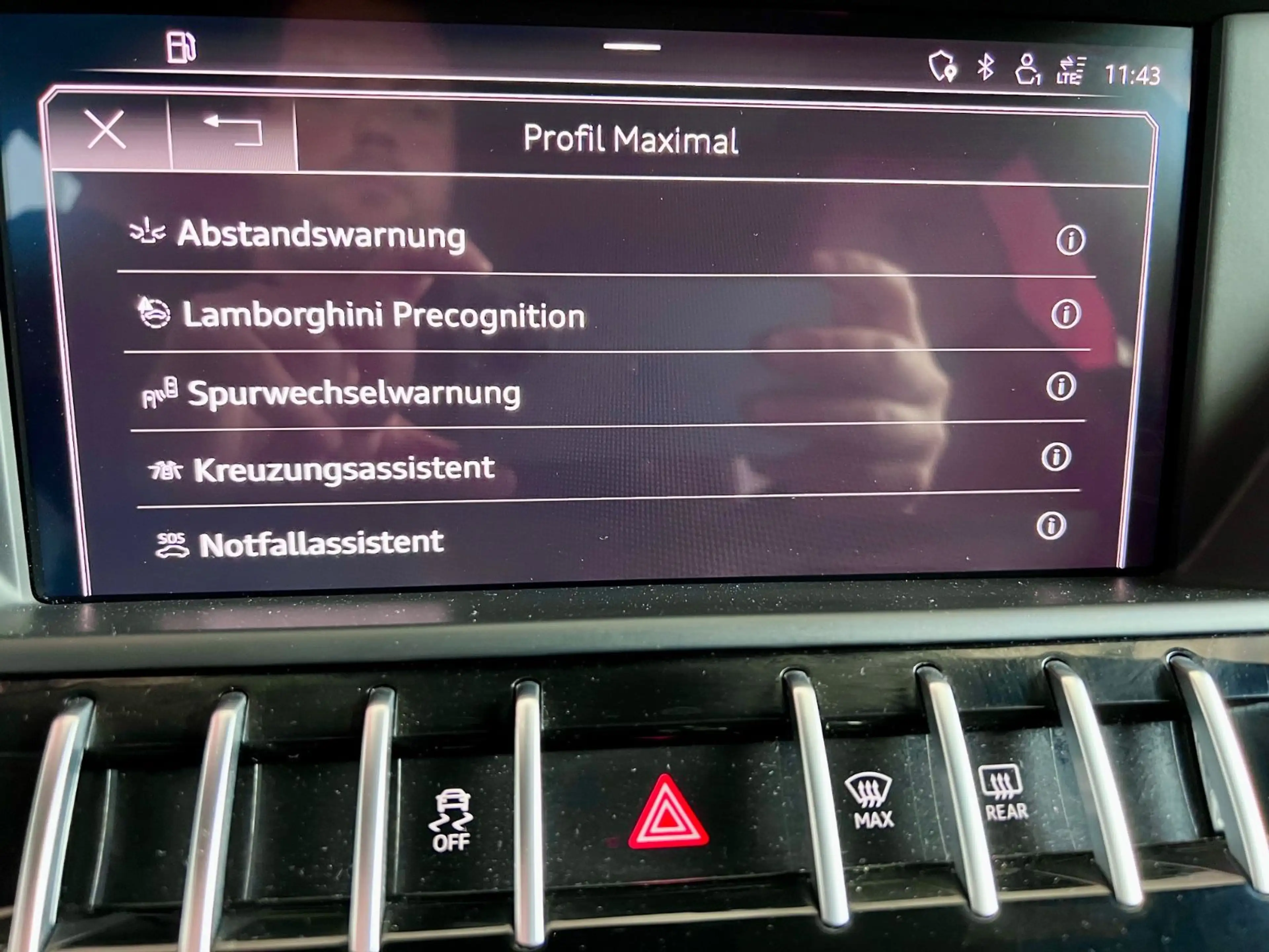 Lamborghini Urus Panorama B&O 360° ACC Hud Massage Lüftung — photo 14