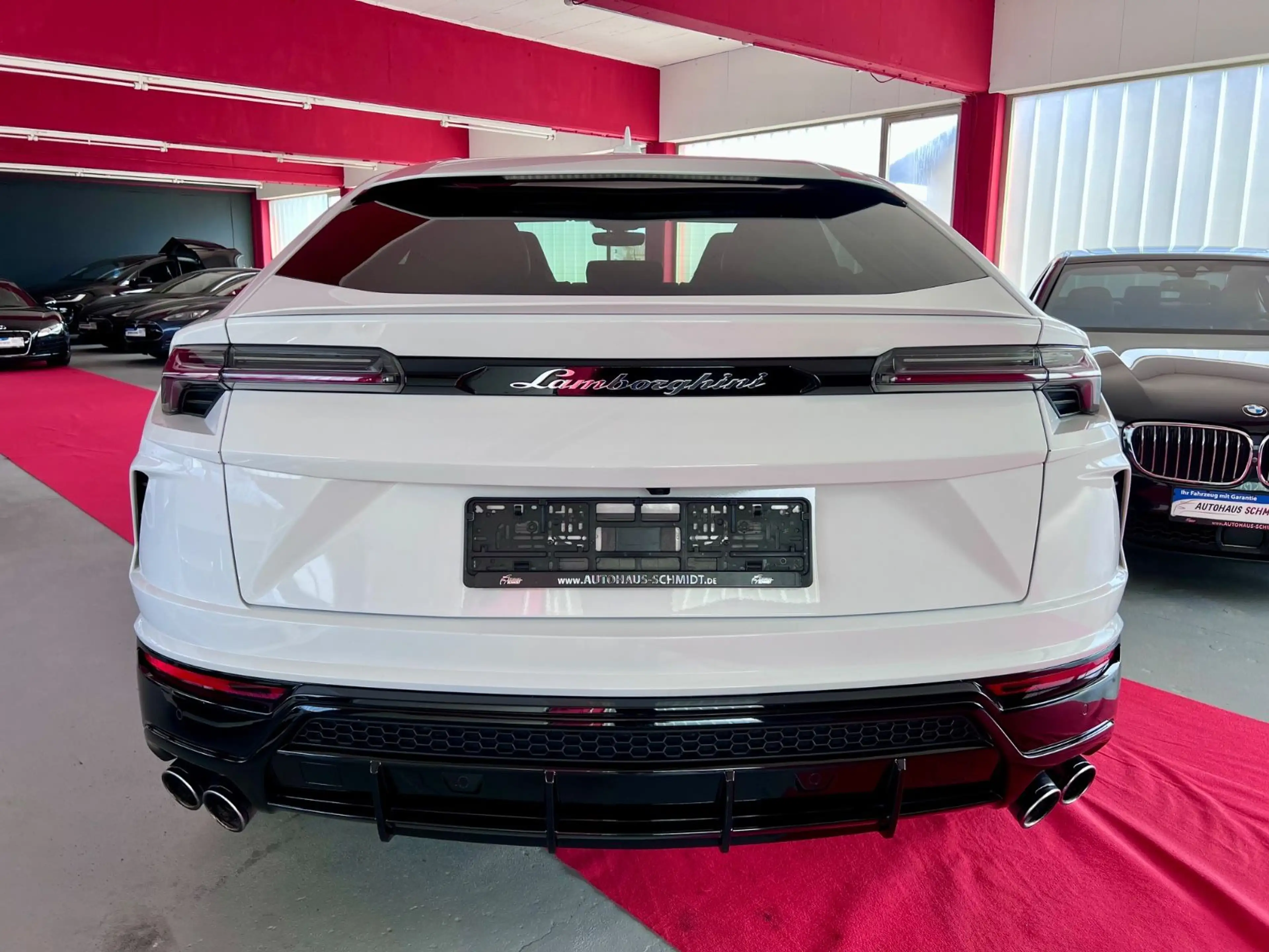 Lamborghini Urus Panorama B&O 360° ACC Hud Massage Lüftung — photo 8