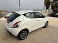 Lancia Ypsilon 1.2 8v Platinum 69cv Weiß - thumbnail 8